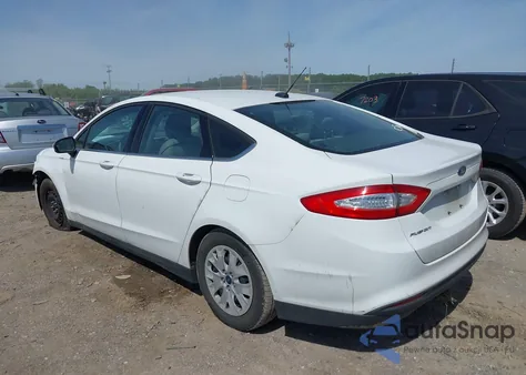2014 Ford Fusion S из США, поврежденный, VIN 1FA6P0G74E5362678